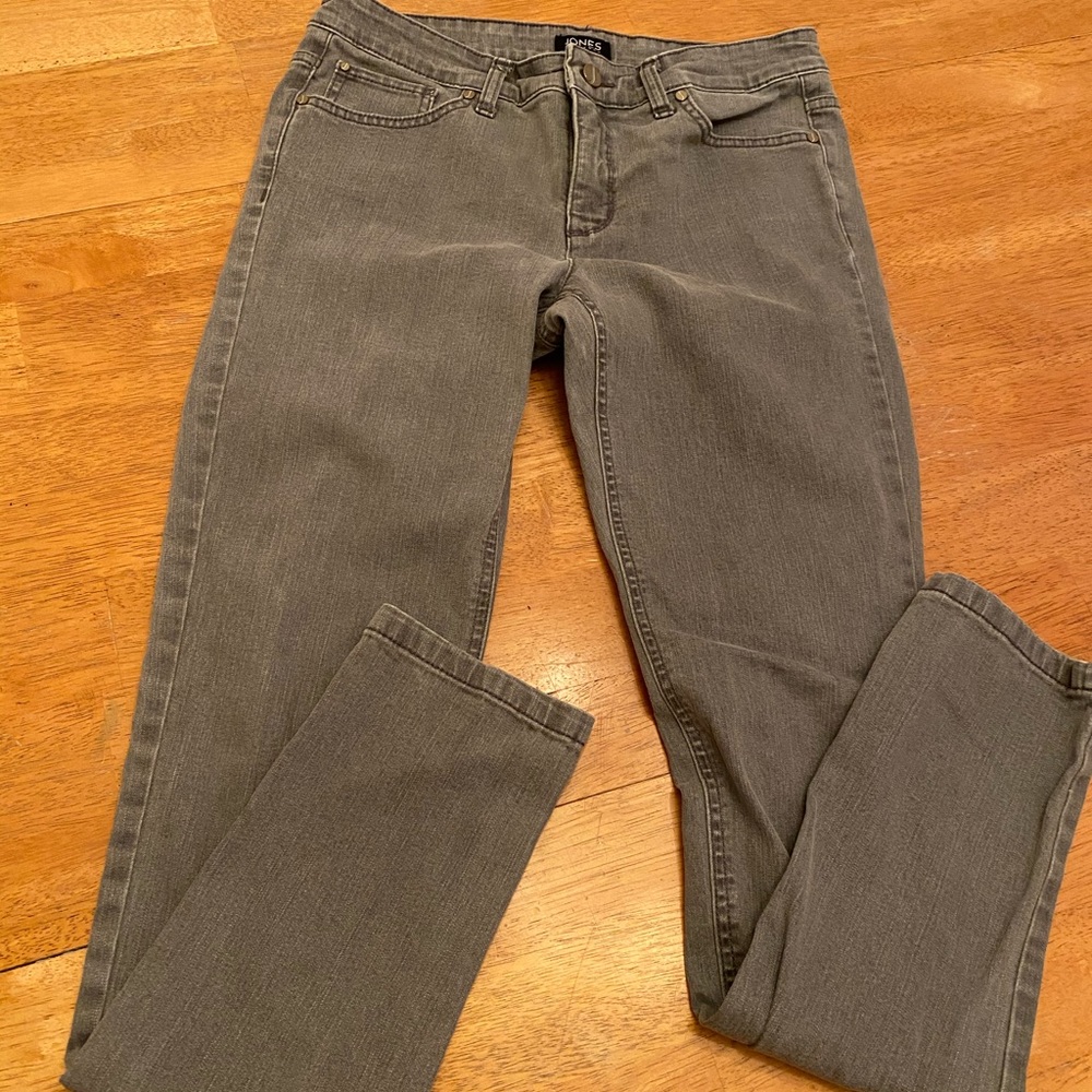 Jones New York grey Bleeker Skinny jeans nice sz 4